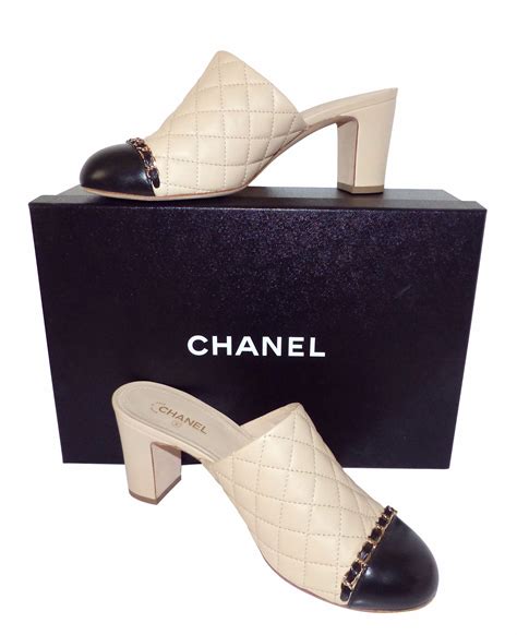 Sabot noir CHANEL pour Femme 